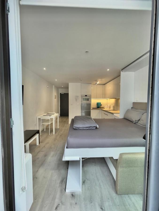 Holiday Studio Apartment Near The Beach And City Centre Gibraltar Exterior photo